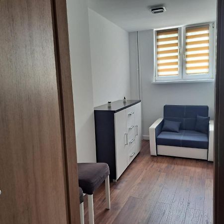 Апартаменти Apartament Karola Пулави Екстер'єр фото