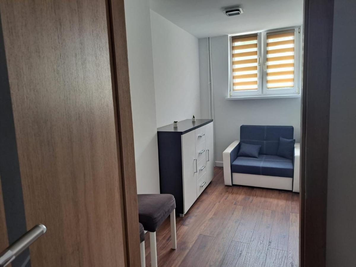 Апартаменти Apartament Karola Пулави Екстер'єр фото