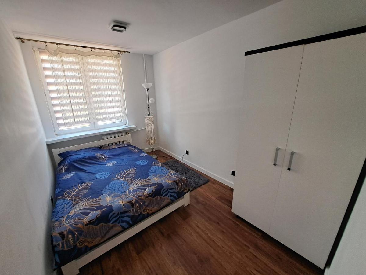 Апартаменти Apartament Karola Пулави Екстер'єр фото